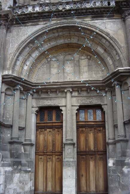west facade detail
